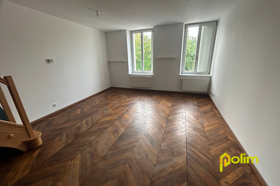 Flat Rue du Bois le Prêtre in Maidières