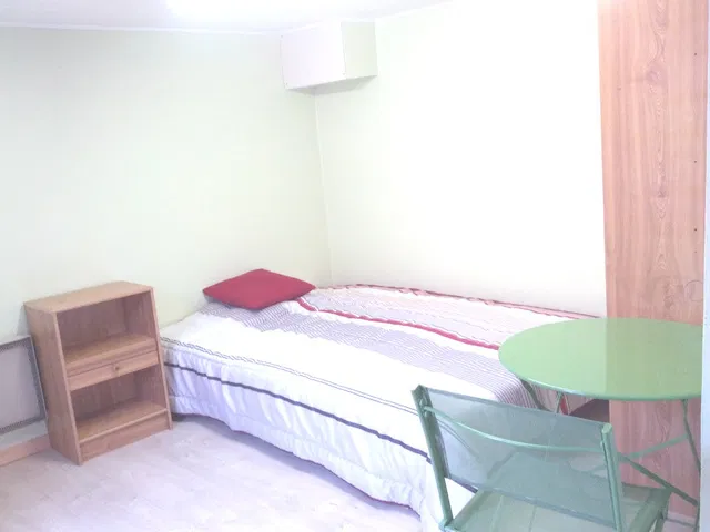 Room Route de Portet in Villeneuve-Tolosane
