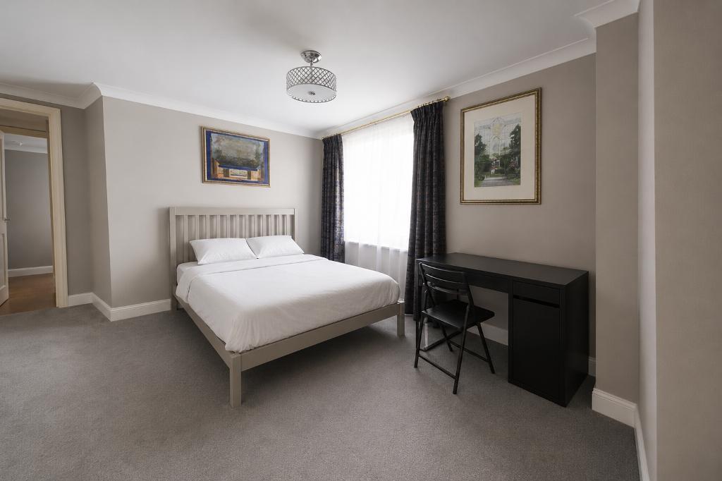 Flat Regency Street in City of Westminster