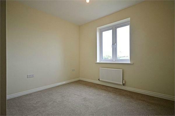 Flat Collis Close in Lichfield