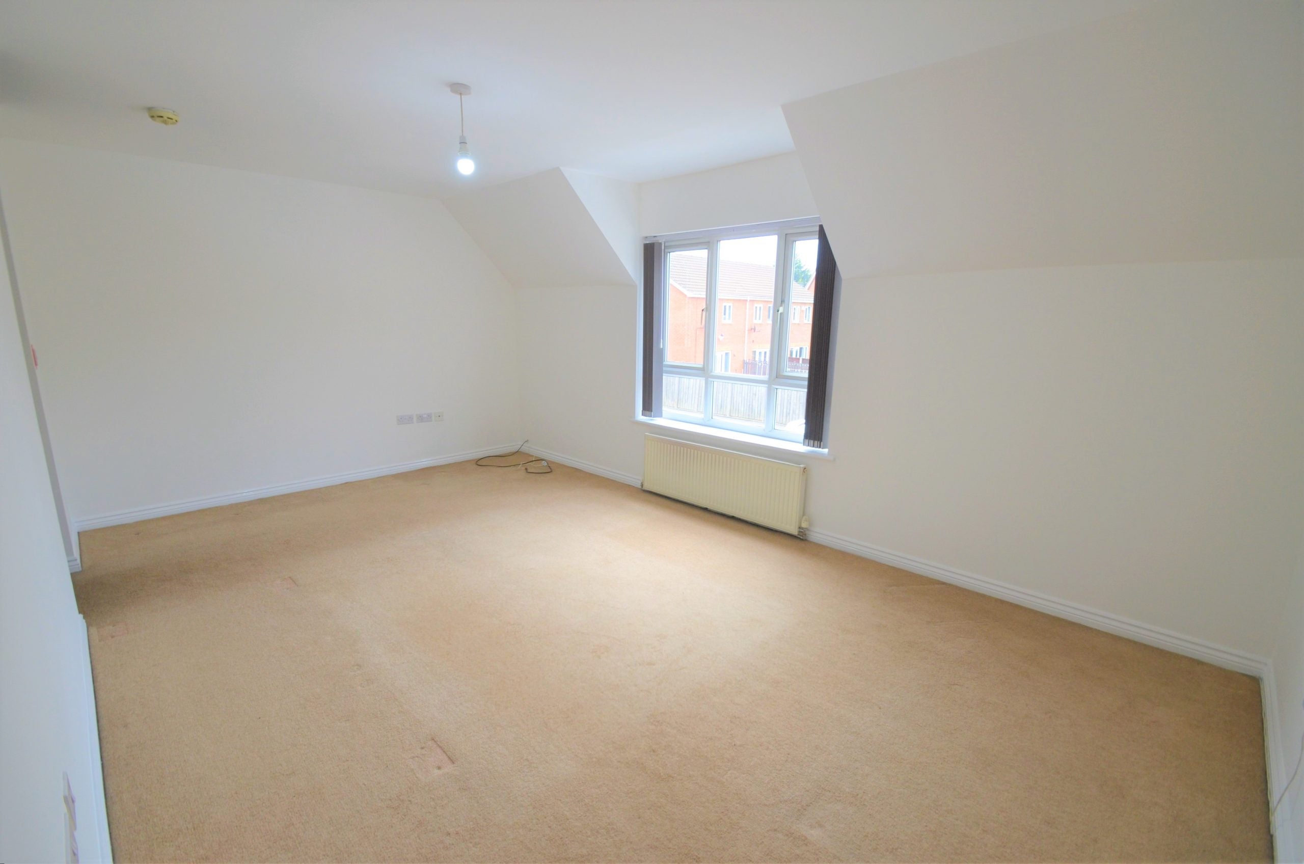 Flat Reeves Way in Doncaster