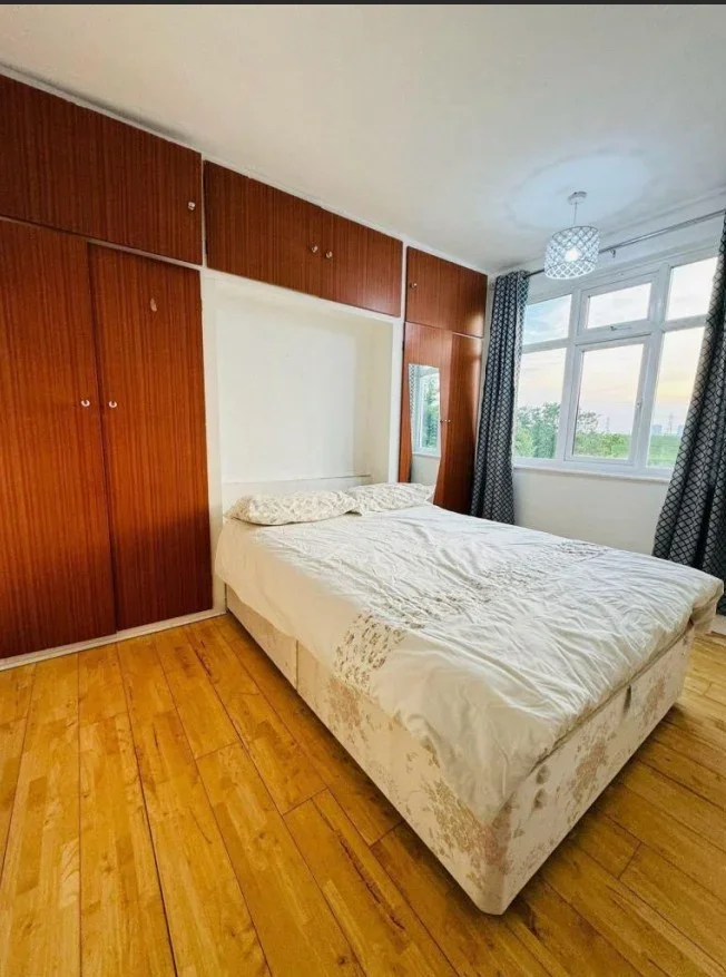 Room Waltham Way in Greater London