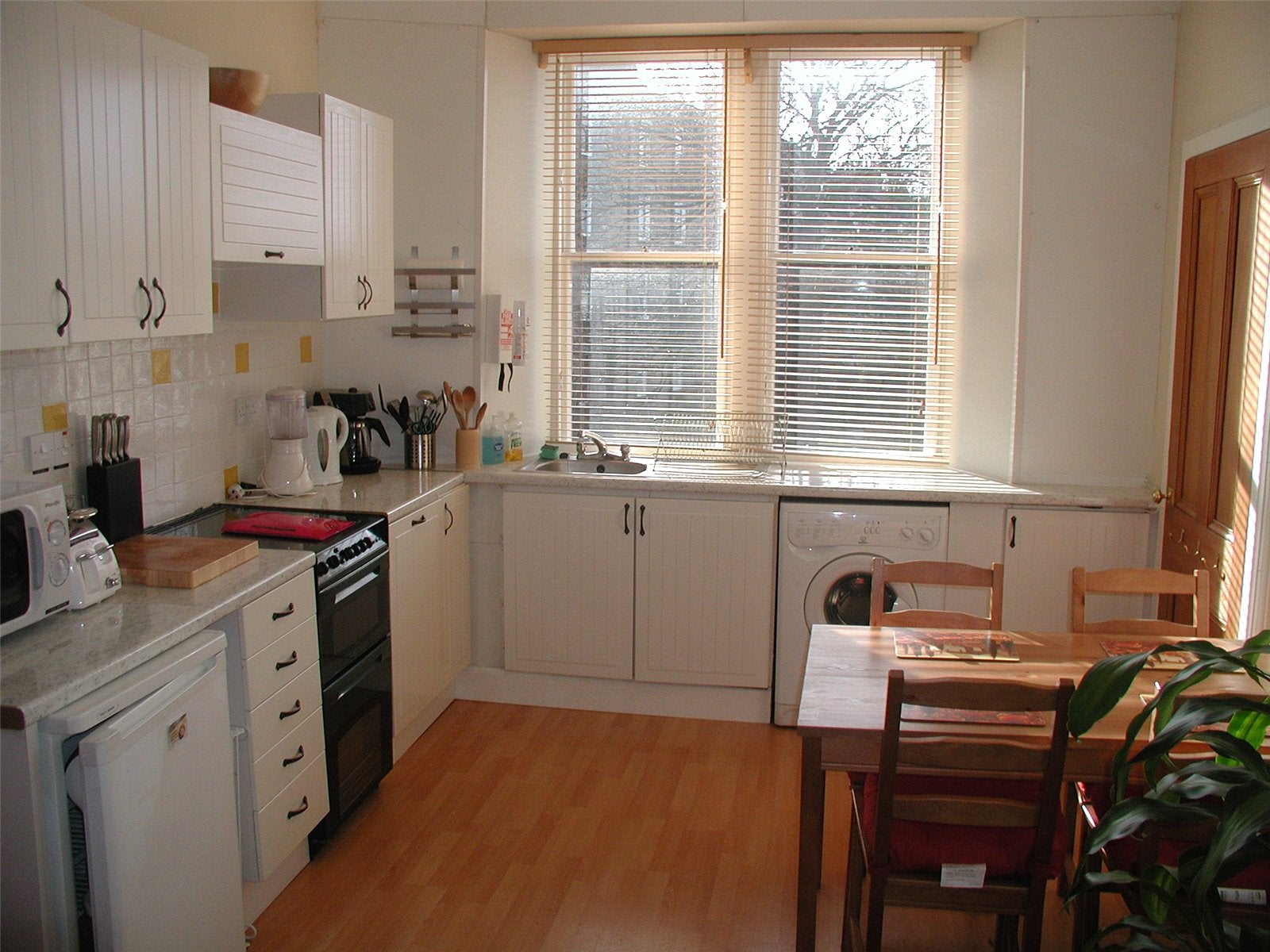 Flat Lutton Court in City of Edinburgh