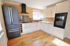 Flat Wedgberrow Close in Droitwich Spa