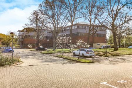 Flat Harvest Crescent in Hart