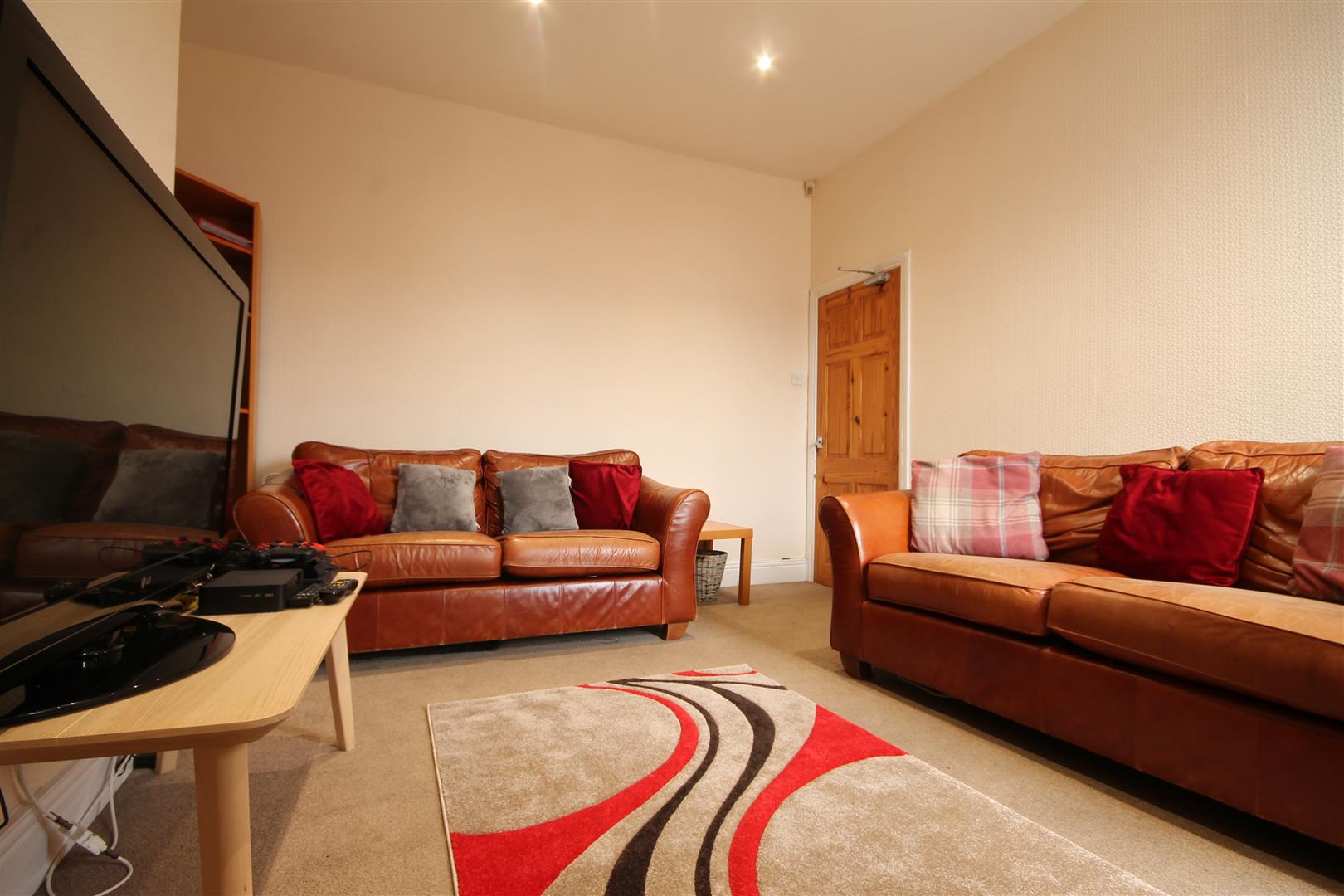 Flat Hazelwood Avenue in Newcastle upon Tyne