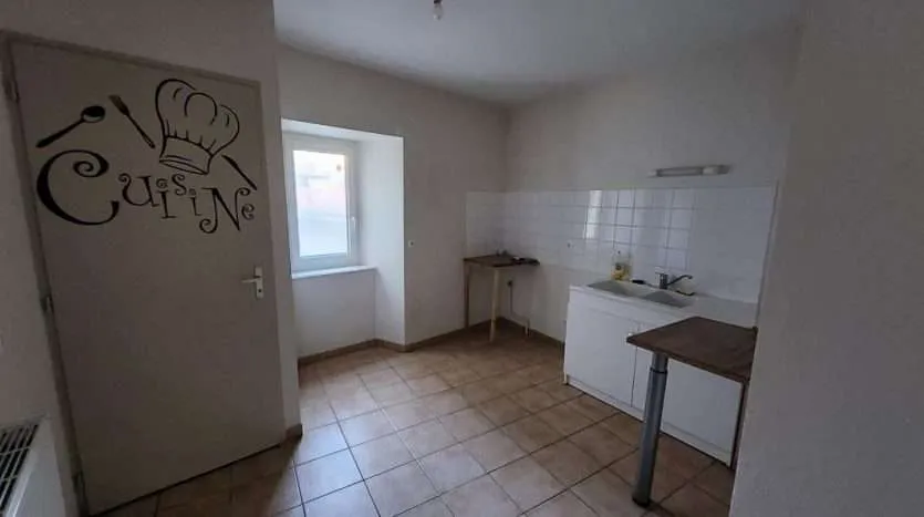 Appartement Place du Champ de Mars à Empurany