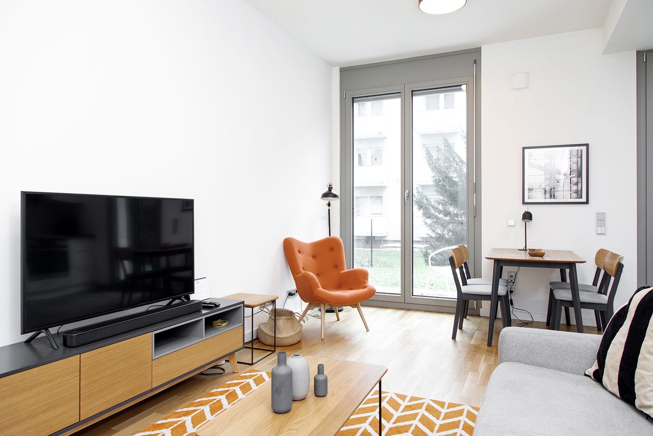 Wohnung Wilhelm-Caspar-Wegely-Platz in Berlin