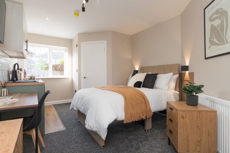 Room Arthur Crescent in Nottingham