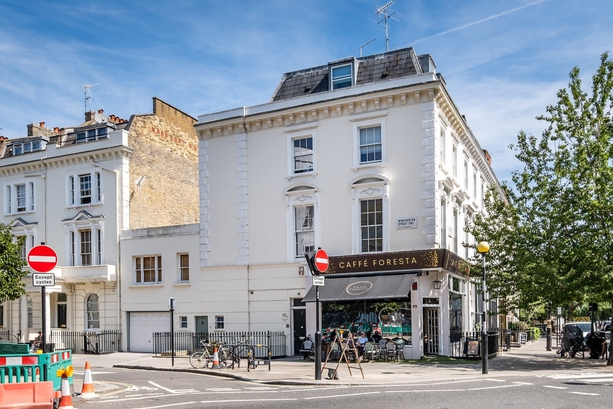 Flat Charlwood Street in City of Westminster