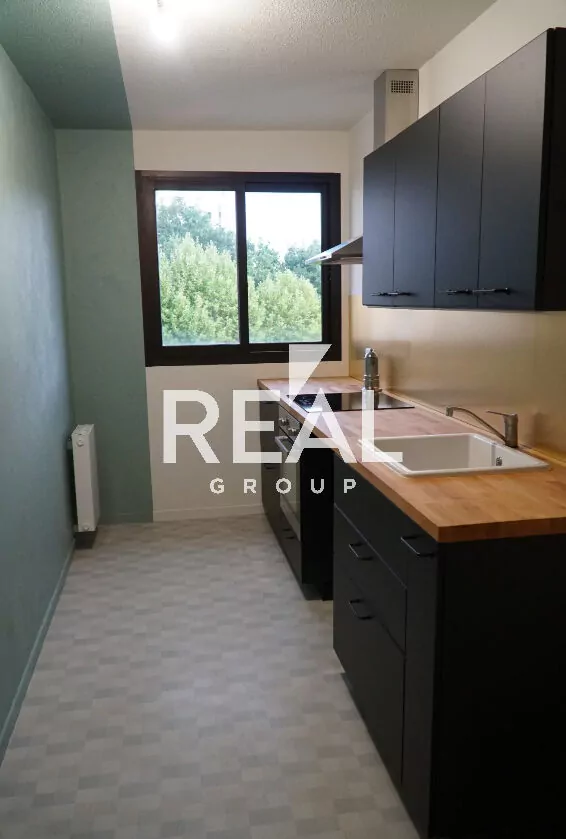 Flat Rue du Commandant Charcot in Bordeaux