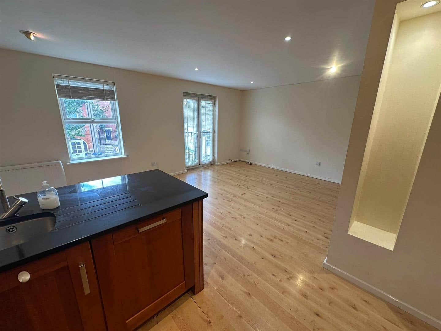 Flat Palmerston Road in Northampton