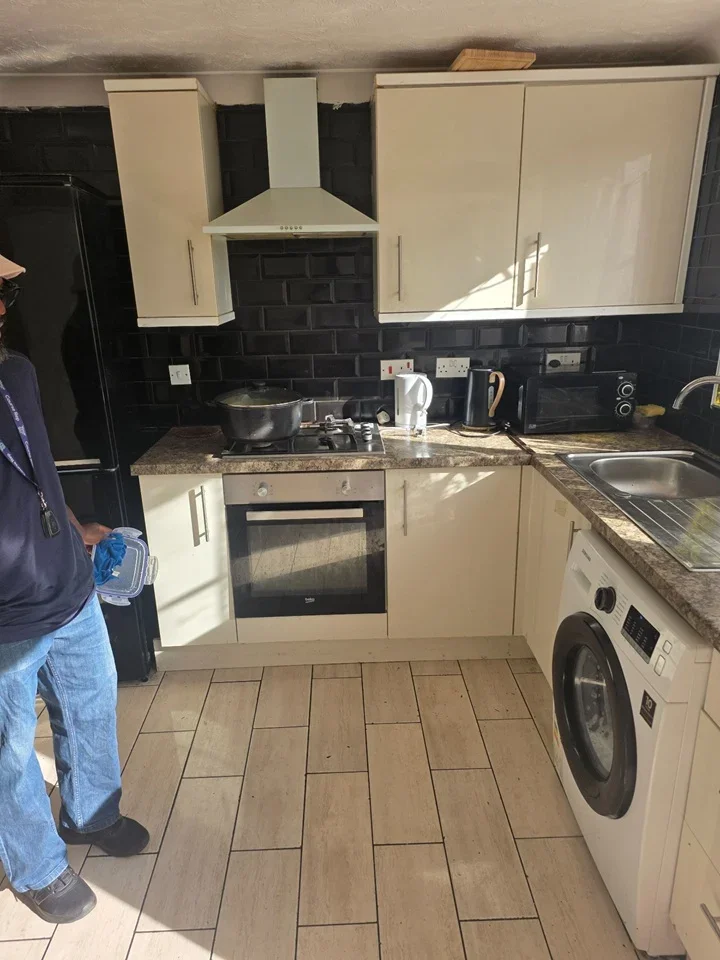 Room Redbourne Drive in Greater London