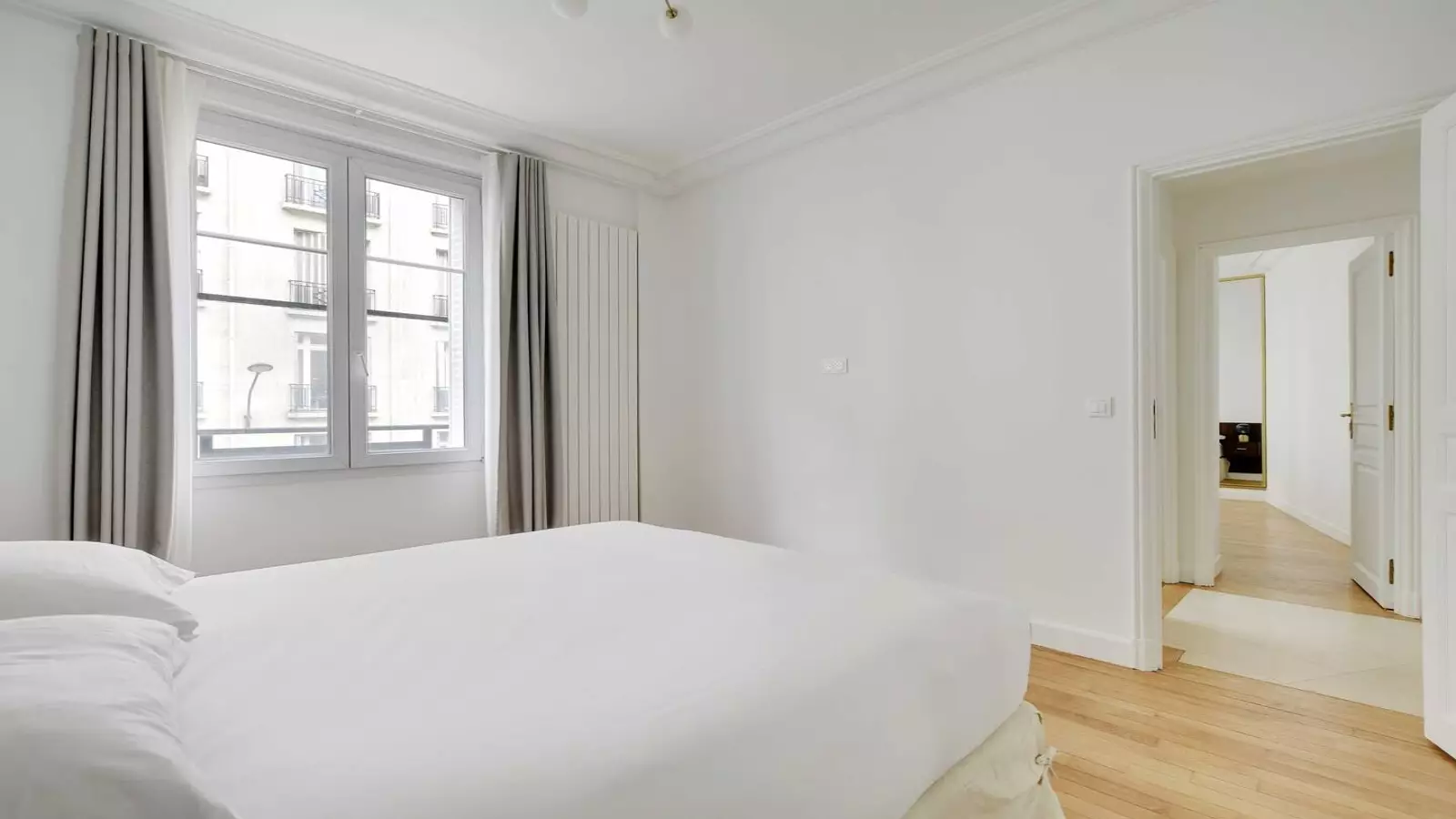 Flat Rue Massenet in Paris
