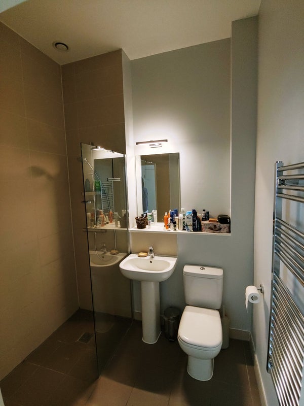 Flat Arklow Road in Greater London