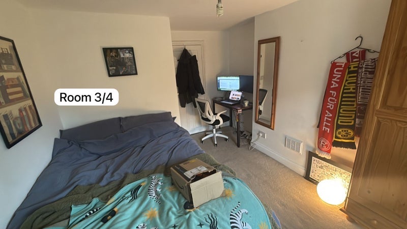 Room Disraeli Road in Greater London