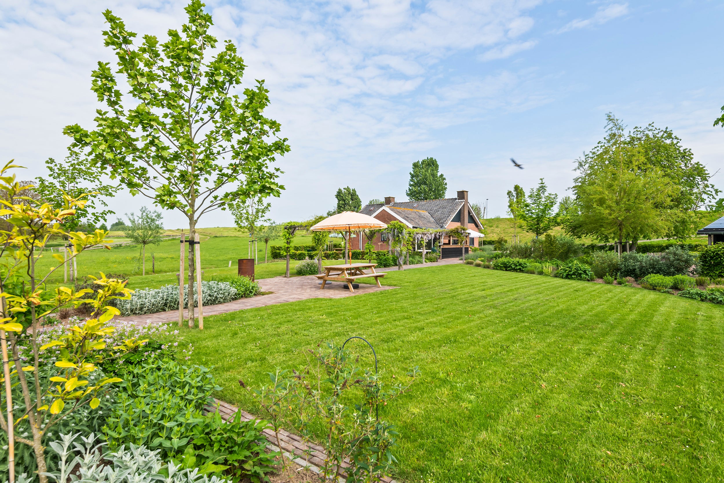 Vrijstaande woning te koop: Rijnbandijk 161, Maurik