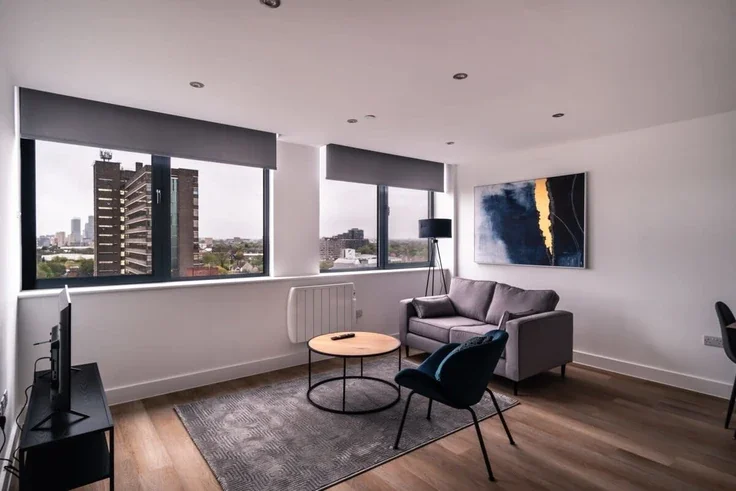 Flat Talbot Road in Trafford