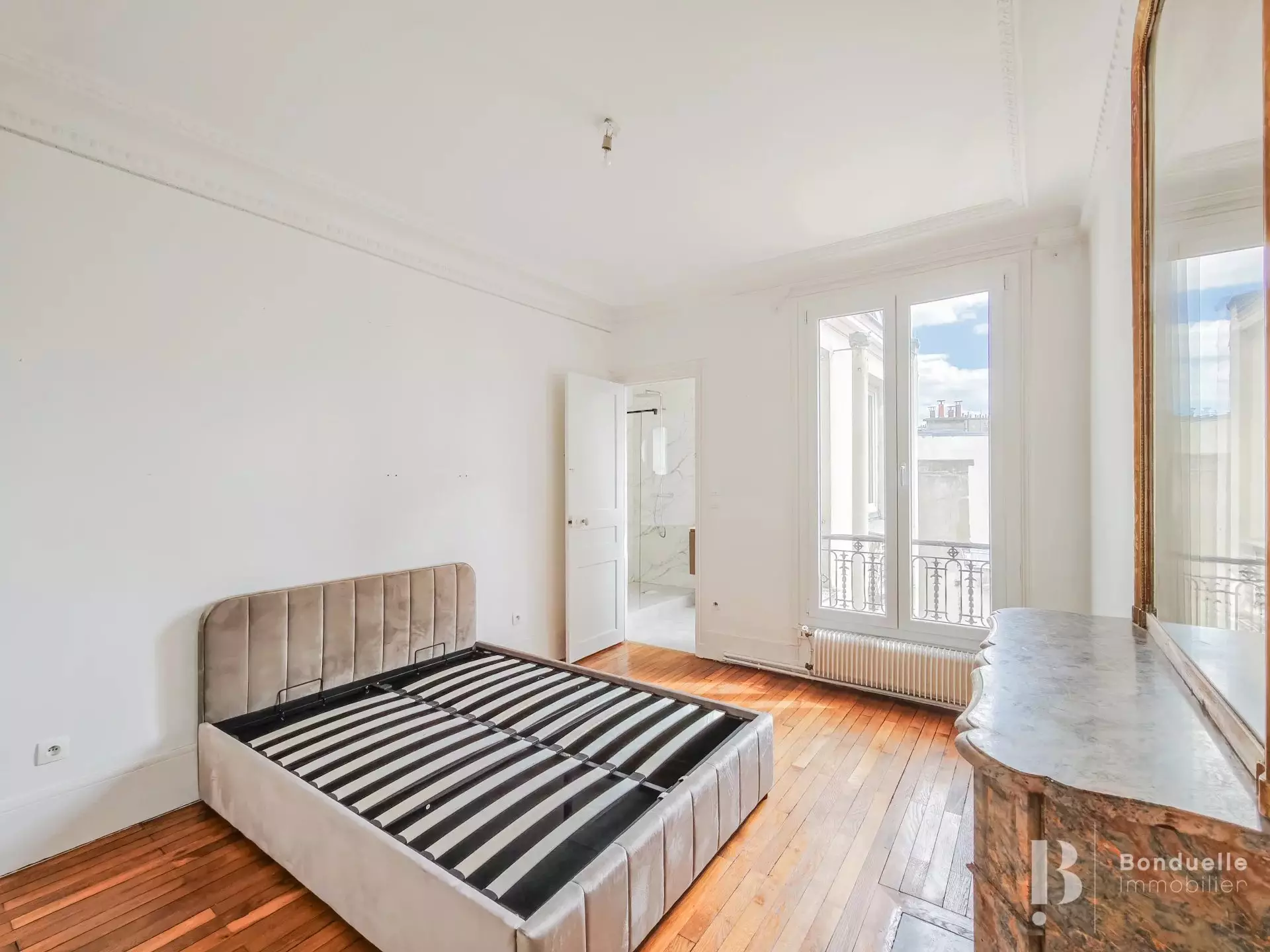Flat Rue Saint-Jacques in Paris