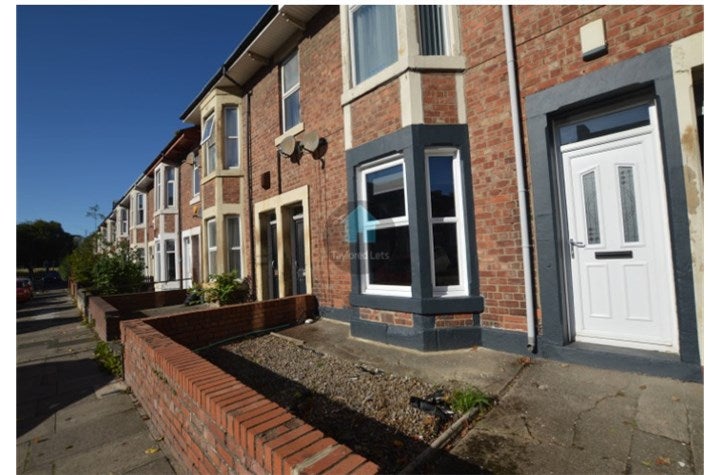 Flat Warwick Street in Newcastle upon Tyne