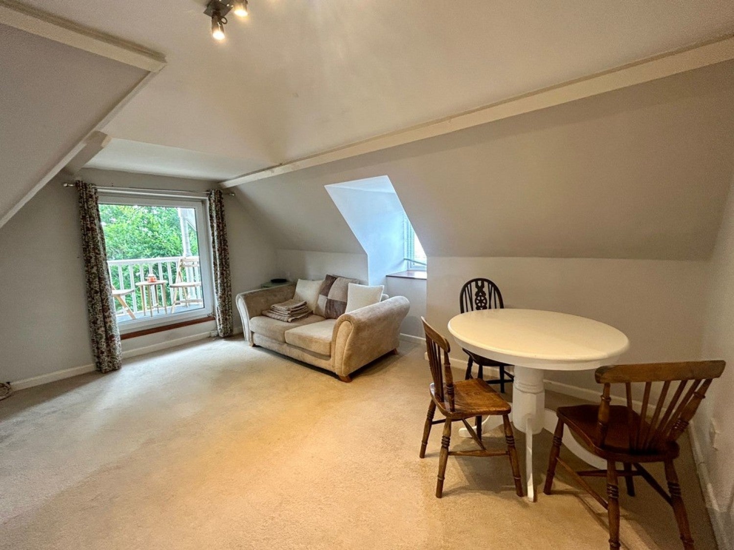 Flat Wharncliffe Road in Bournemouth