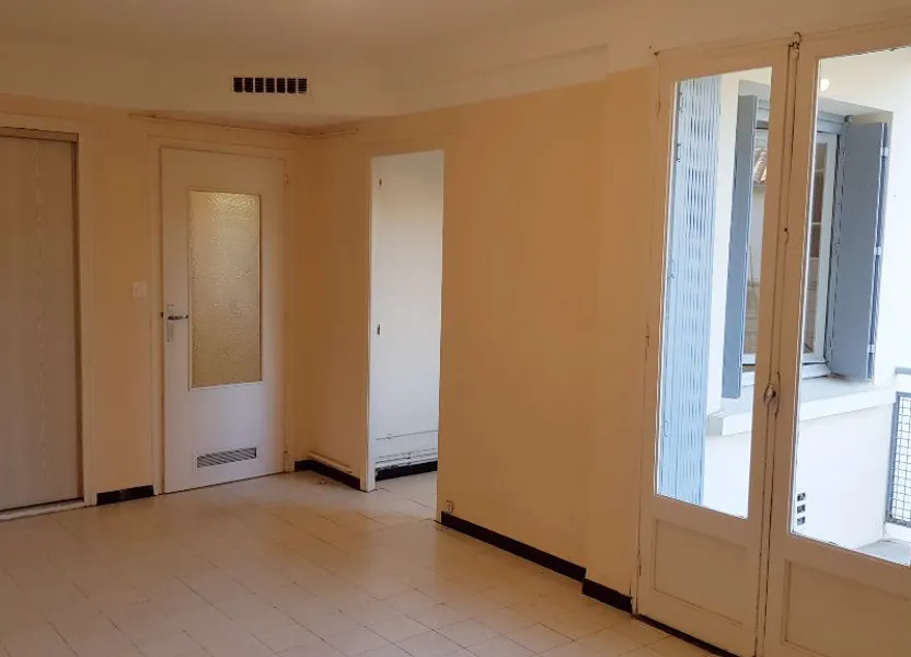 Flat Rue Adam de Craponne in Montpellier