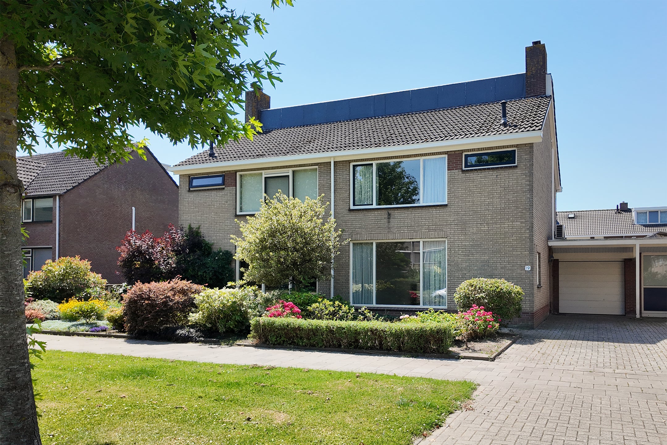 Huis Nieuwe Dorpsweg 19 in Fijnaart