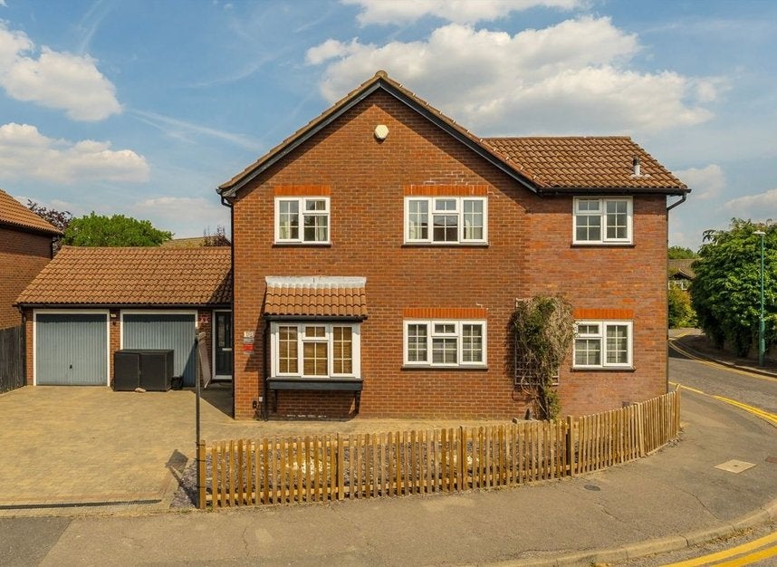 House Balmoral Way in Greater London