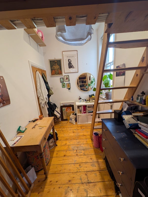 Room Lower Clapton Road in Greater London