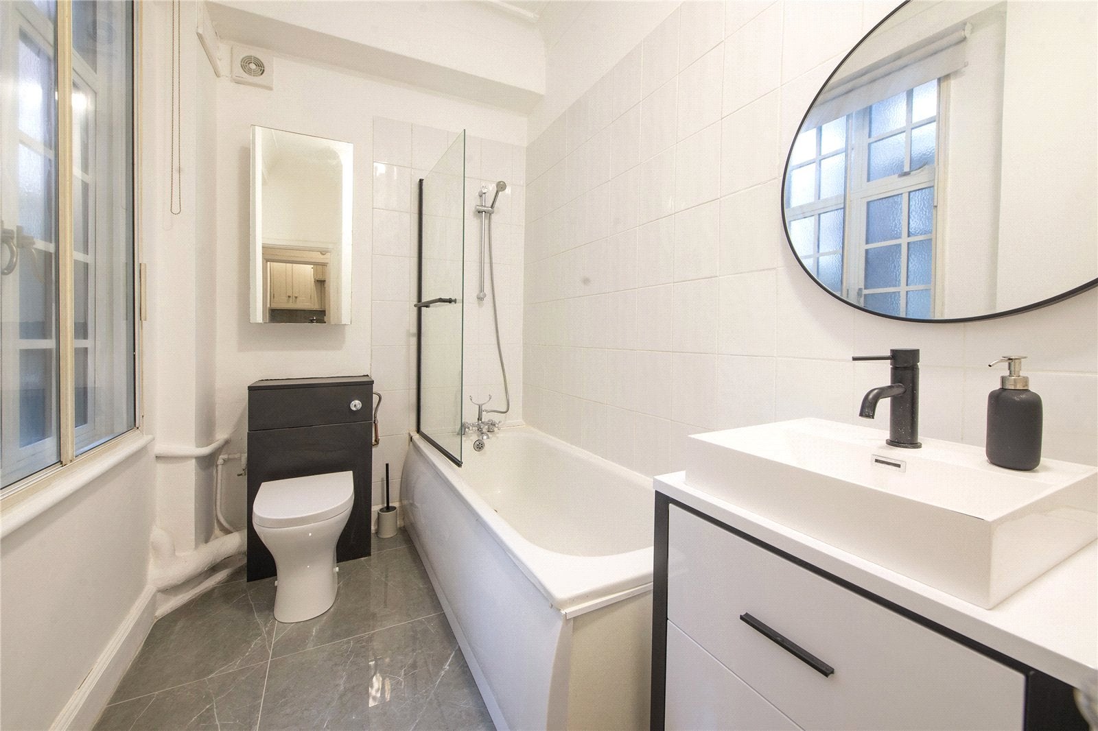 Flat Hallam Street in City of Westminster
