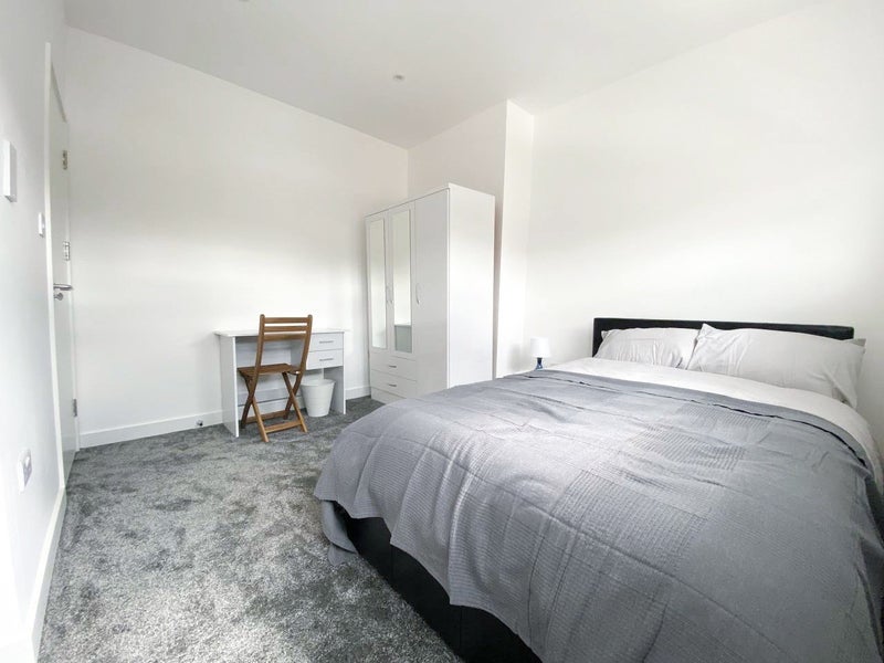Room Tokyngton Avenue in Greater London