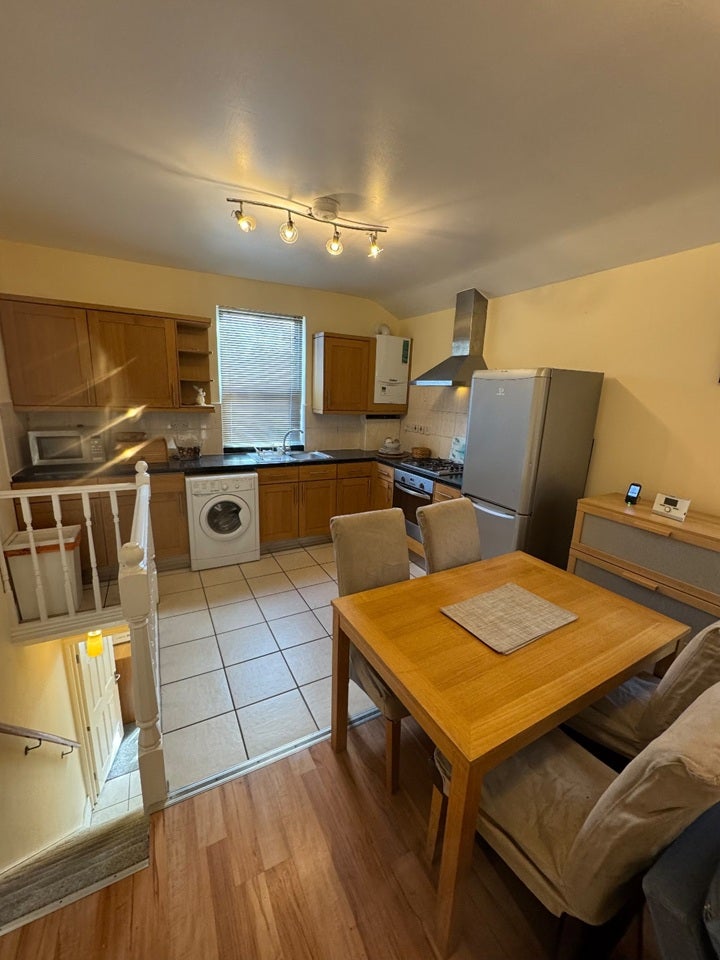 Flat Franciscan Road in Greater London