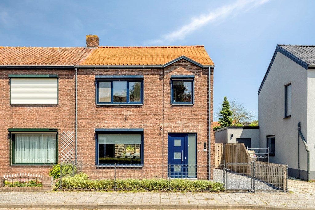 Huis Plataanstraat 10 in Sas van Gent