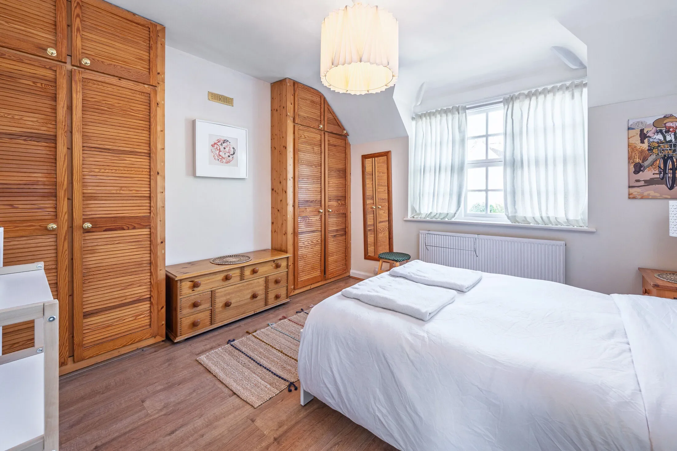 House Asmuns Place in Greater London