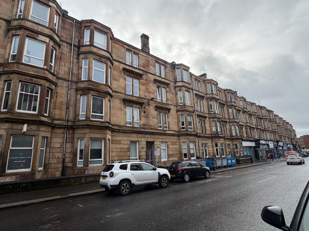 Flat Kilmarnock Road in Glasgow