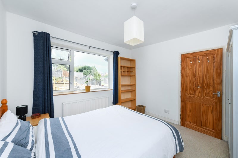 Room Bentinck Road in Nottingham