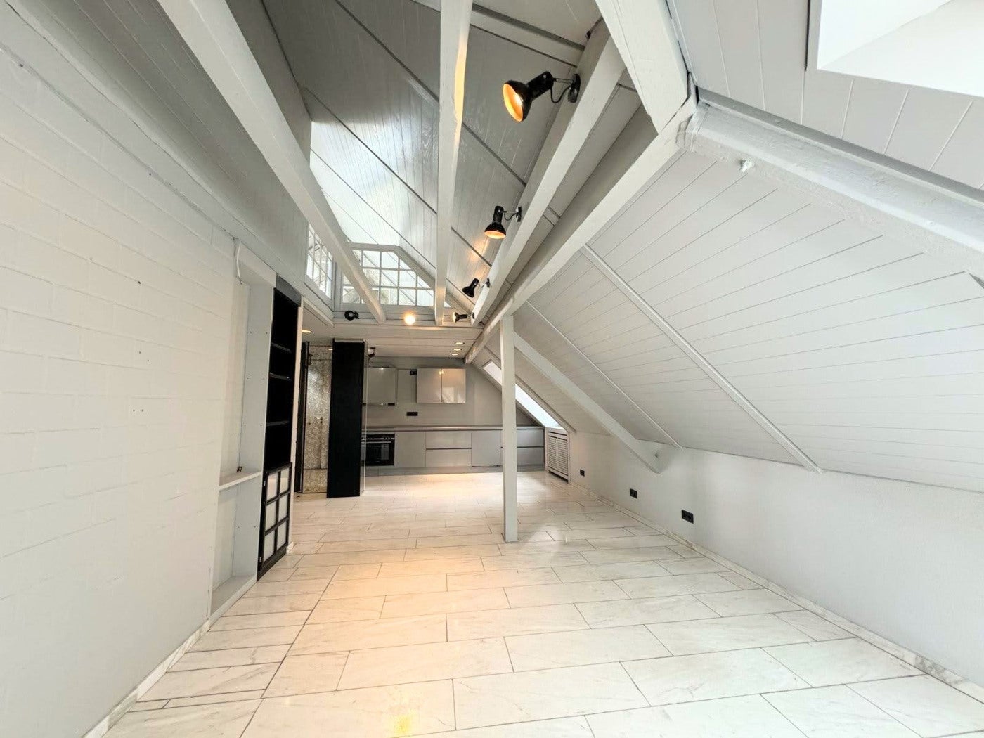 Wohnung Hohe Straße in Düsseldorf