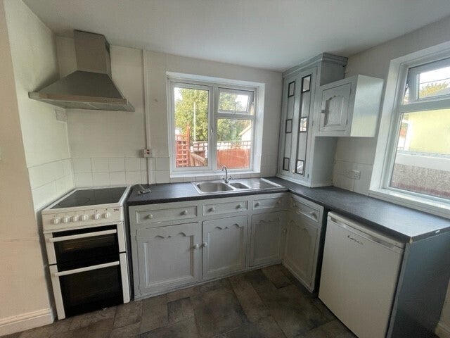 House Stone Valley Court in North Kesteven