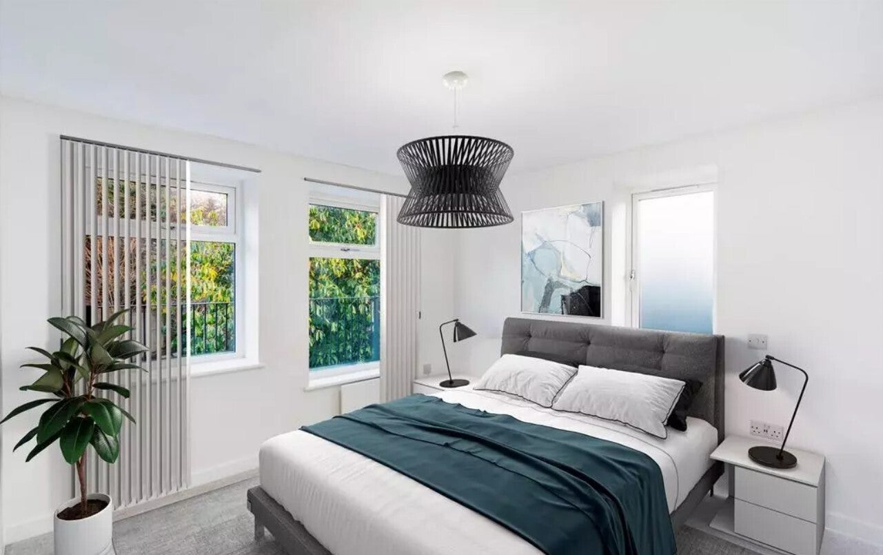 Flat Macklin Street in Greater London