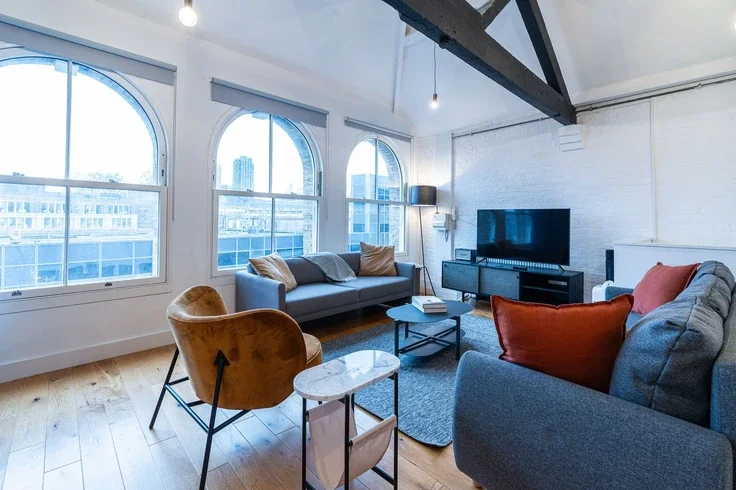 Flat Farringdon Road in Greater London