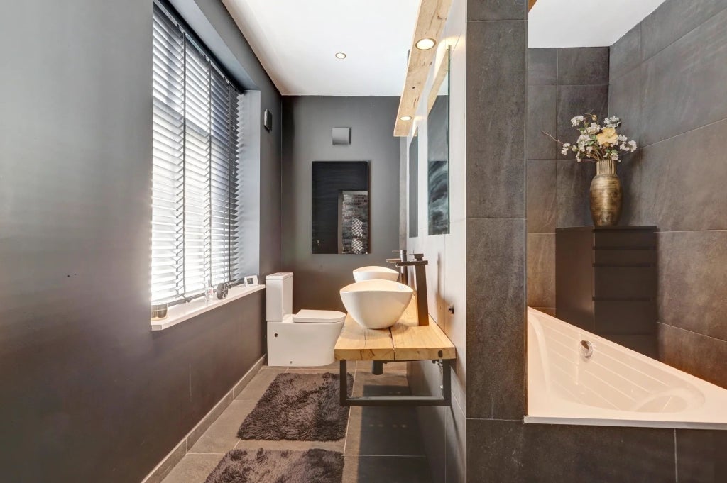 Woning te huur: Molenstraat, Raamsdonk