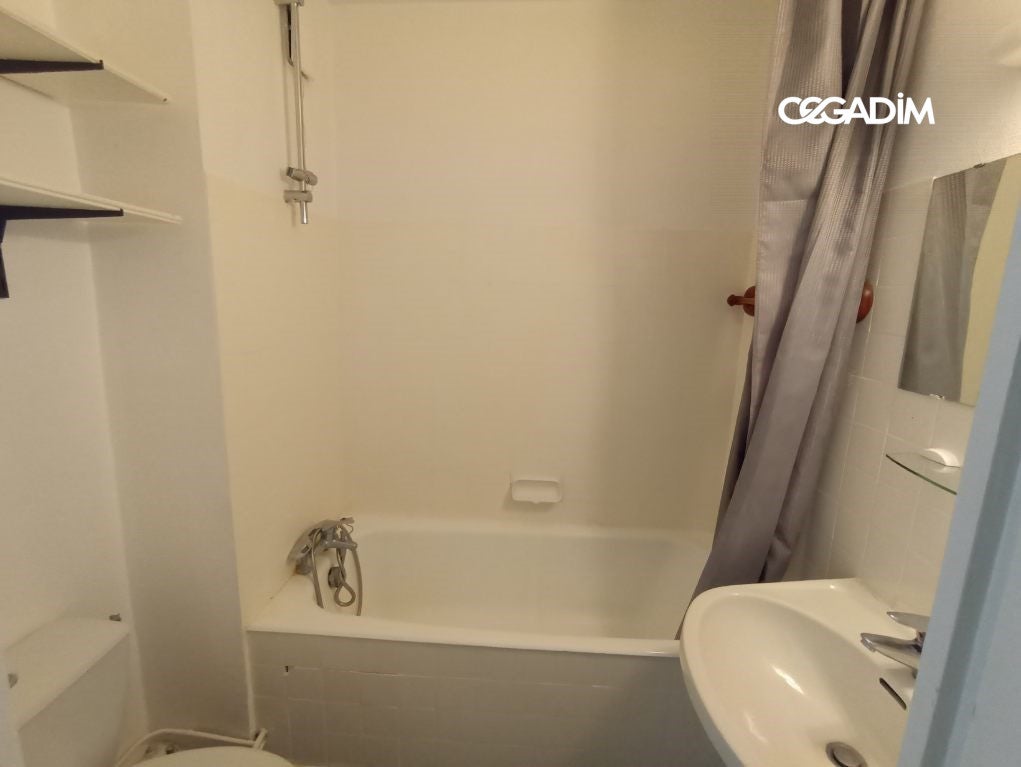 Flat Rue Corot in Clermont-Ferrand