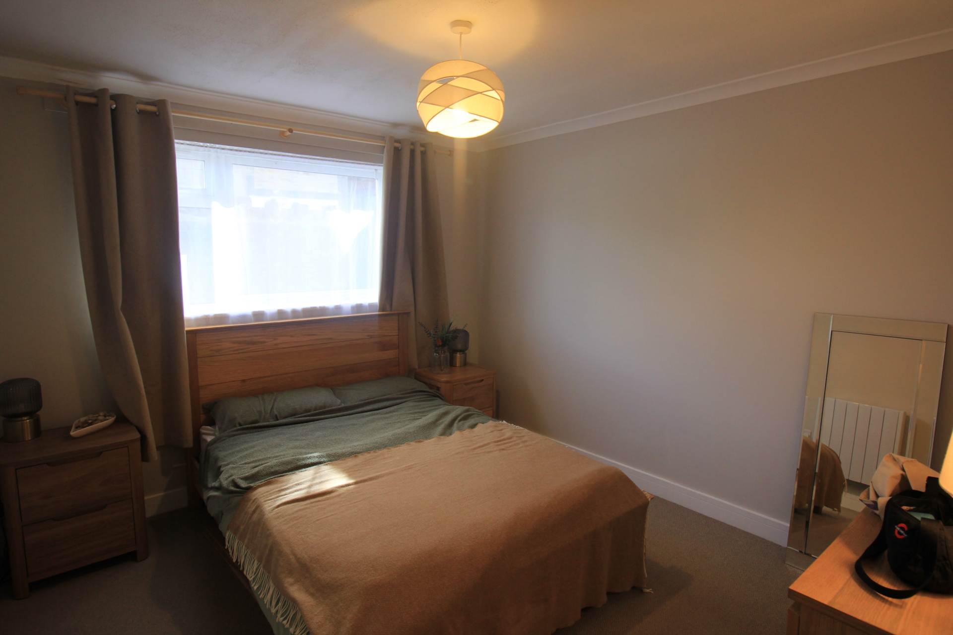 Flat Clarence Road North in Weston-super-Mare