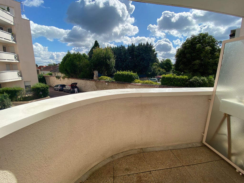 Flat Rue du Général Leclerc in Montgeron
