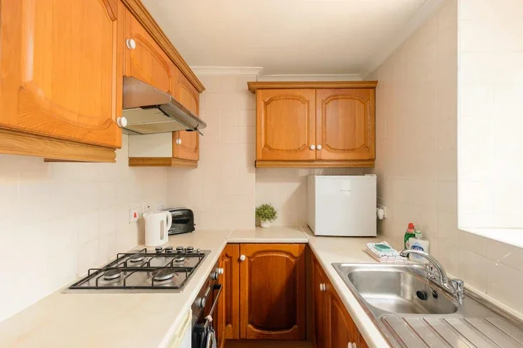 Flat Convening Court in City of Edinburgh