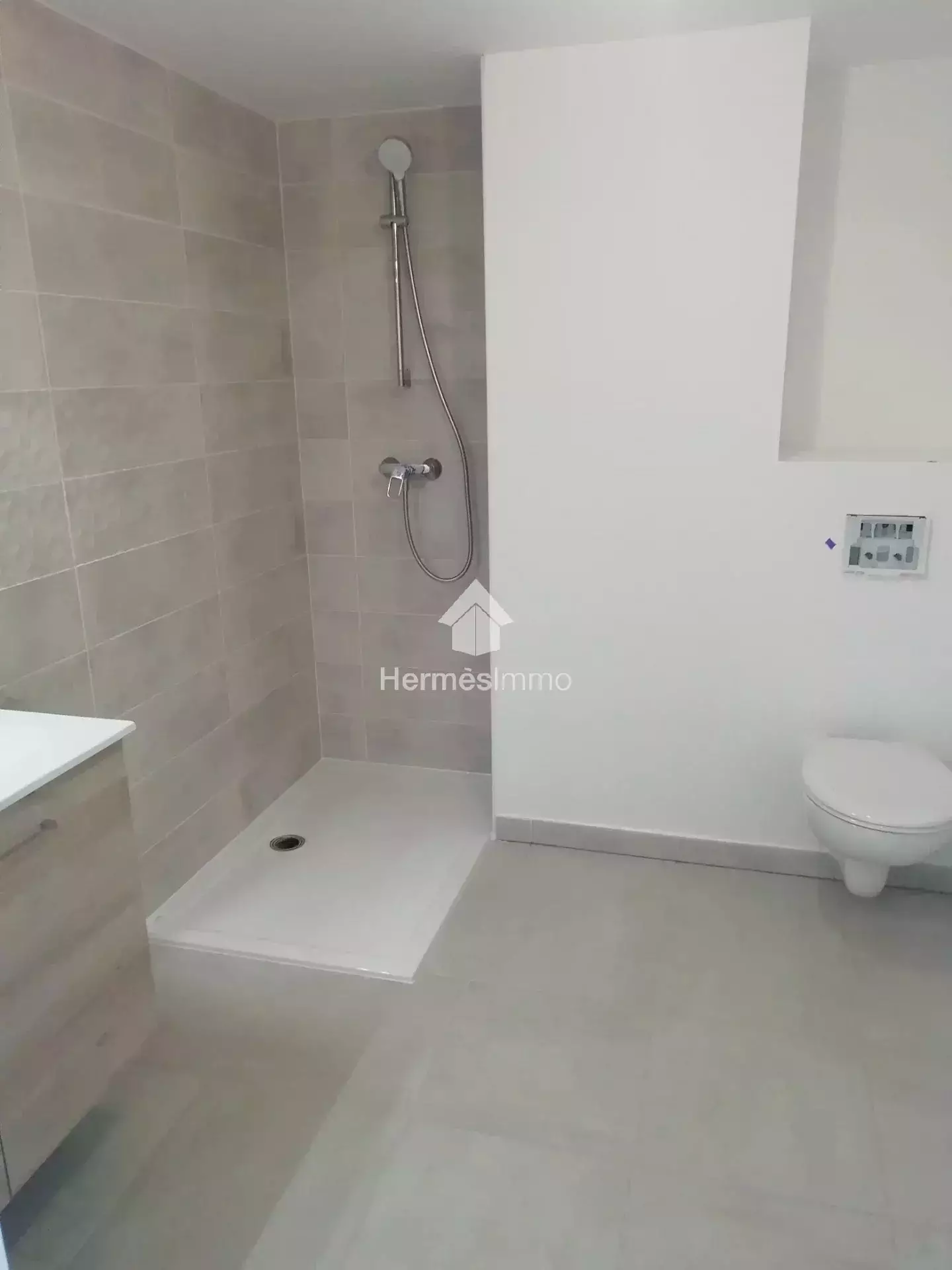 Appartement Avenue Ambroise Thomas à Hyères