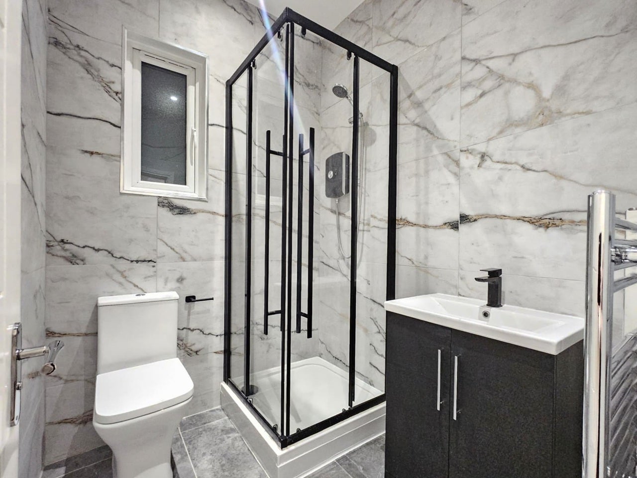Flat Audley Road in Greater London