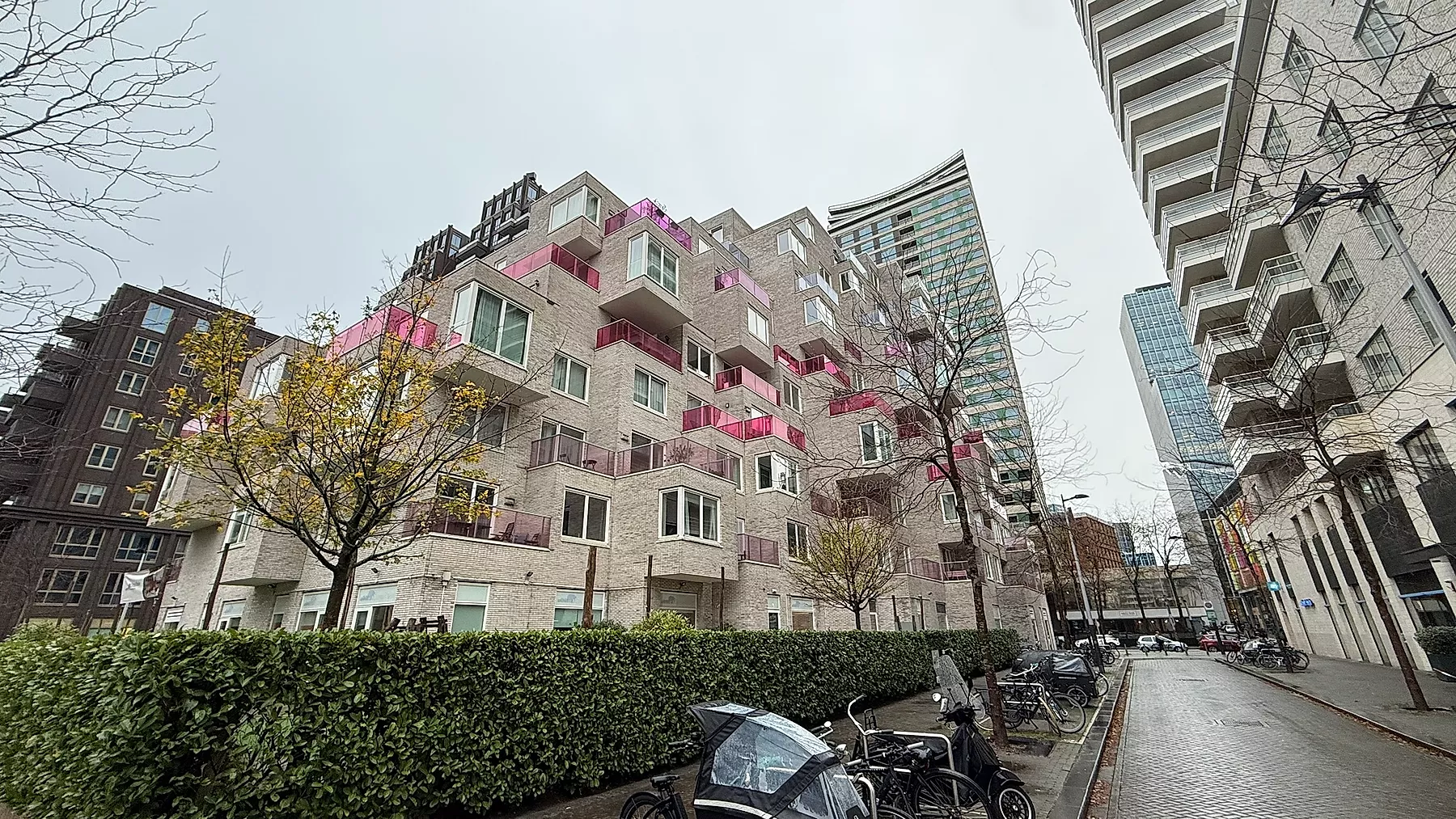 Flat Gustav Mahlerlaan in Amsterdam