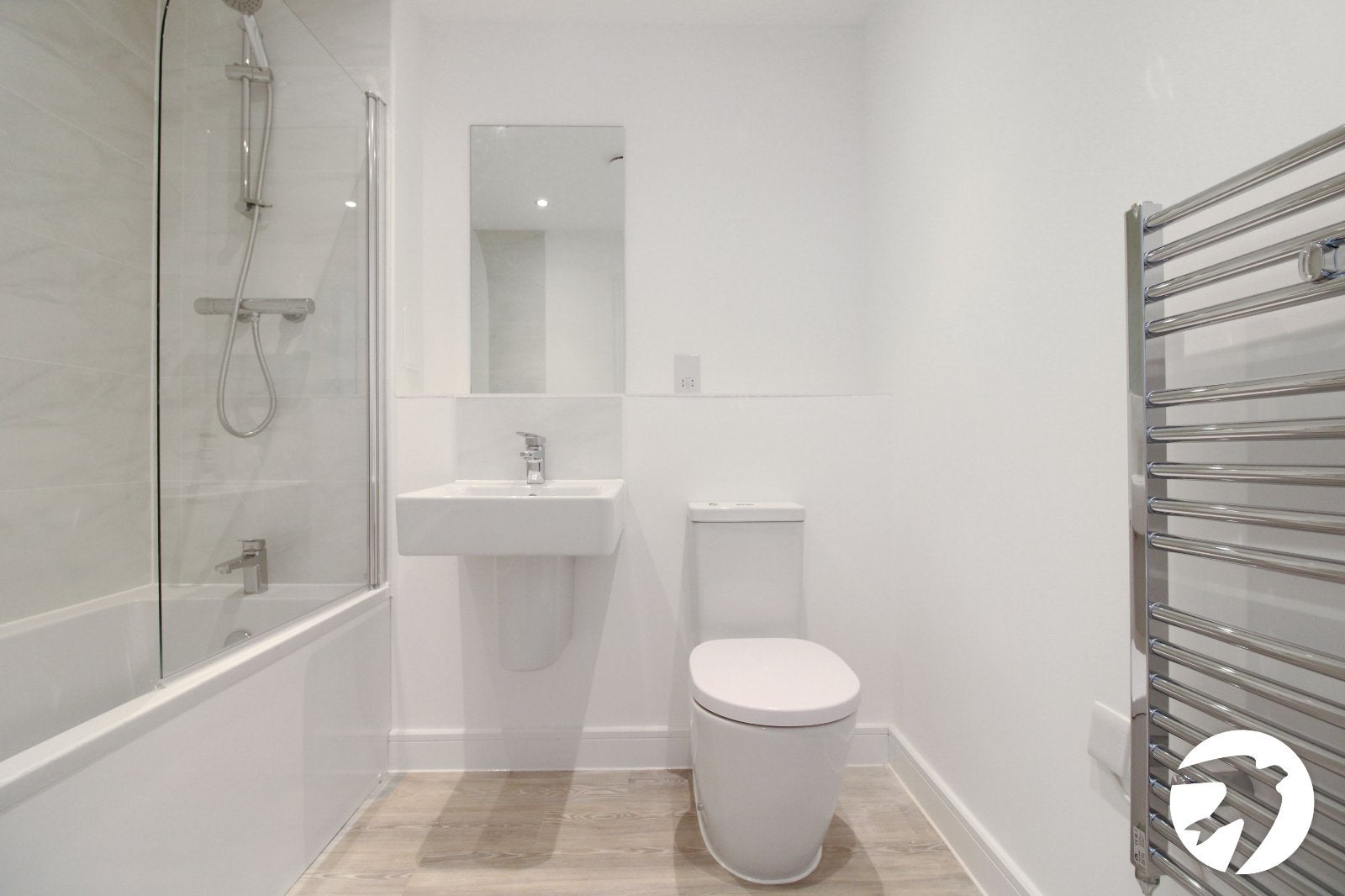 Flat Alkerden Lane in Dartford