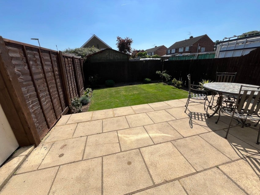 House Orchard Avenue in Borough of Spelthorne